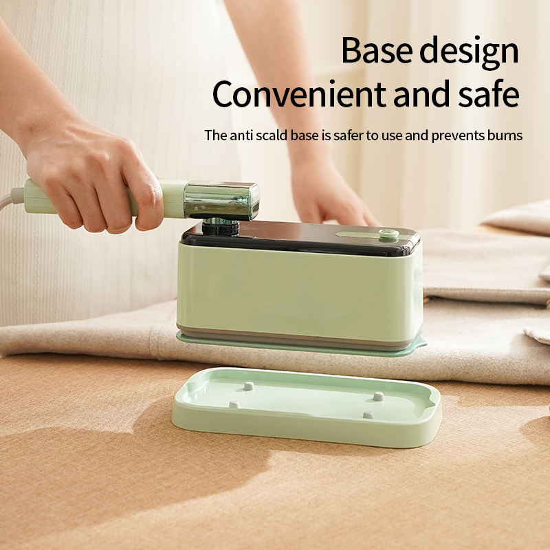 Polished Perfection Handheld Steamer™